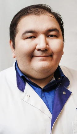 Платонов  Максим  Валентинович